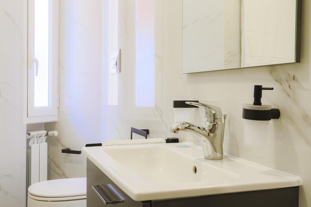 Tiburtina Flam Guest House Rome Extérieur photo