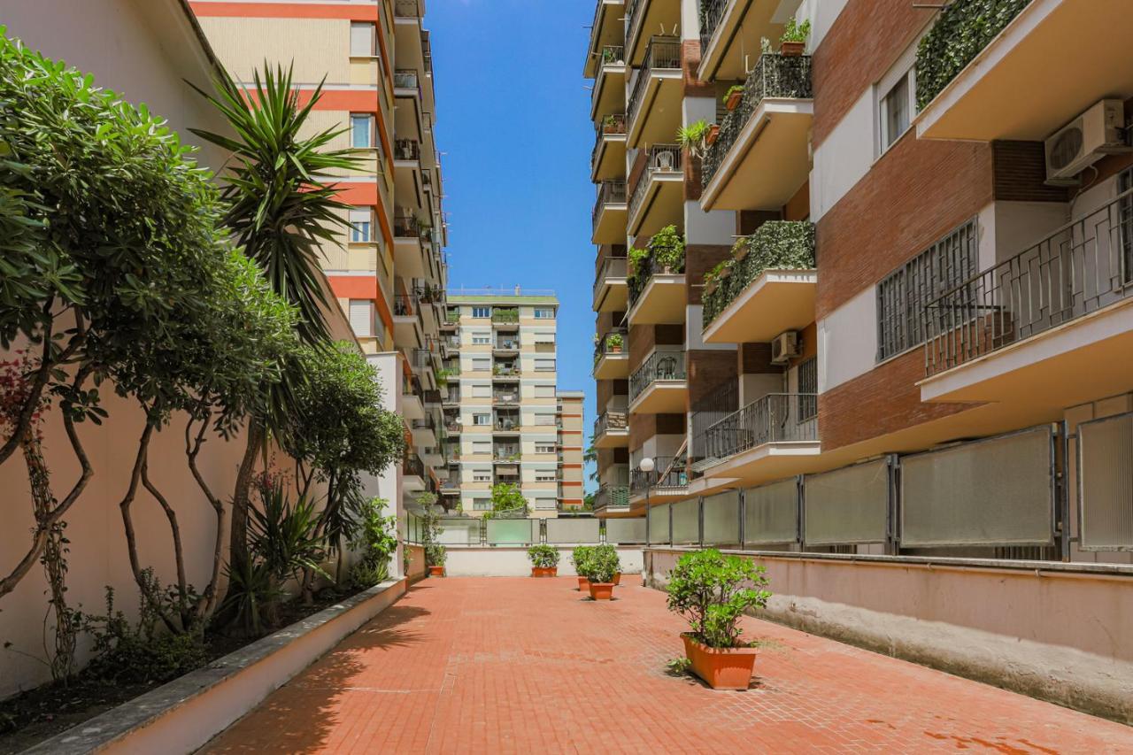 Tiburtina Flam Guest House Rome Extérieur photo