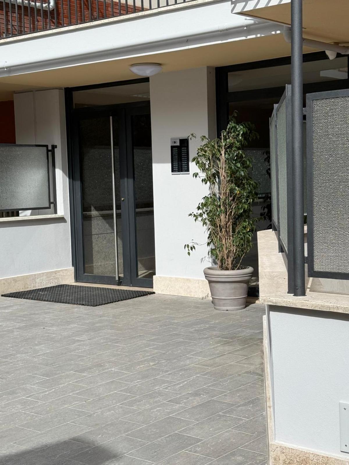 Tiburtina Flam Guest House Rome Extérieur photo